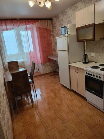 
  Сдам в аренду 1-комнатную квартиру, 38 м², Новосибирск

. Фото 7.