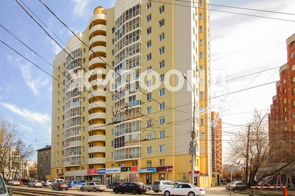 
   Продам 2-комнатную, 77.2 м², Гурьевская ул, 78

. Фото 8.