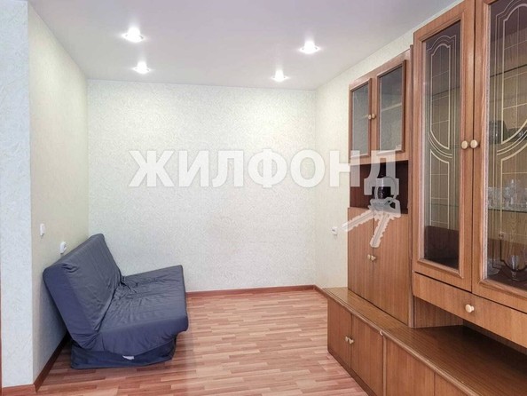 
   Продам 1-комнатную, 43.2 м², Михаила Немыткина ул, 10

. Фото 3.