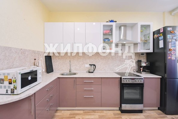 
   Продам 2-комнатную, 51.7 м², Дмитрия Шмонина ул, 10

. Фото 27.