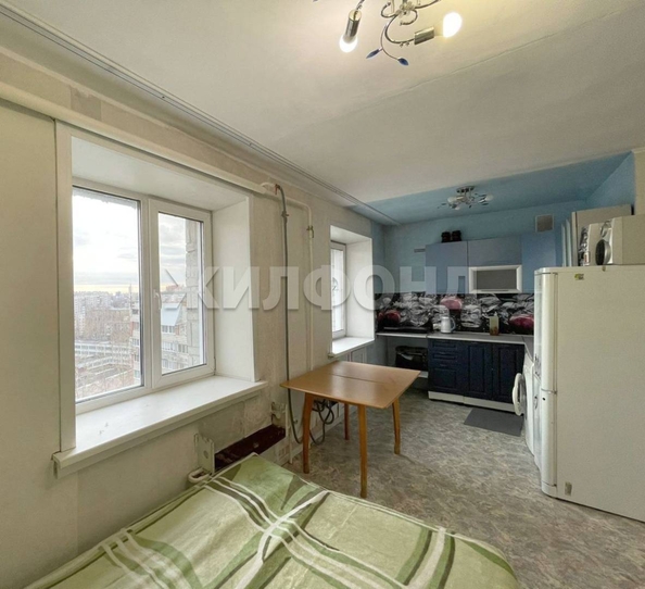 
   Продам 2-комнатную, 49.8 м², Толбухина ул, 21

. Фото 2.