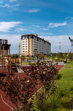 
   Продам 2-комнатную, 50.1 м², Фламинго, дом 22

. Фото 1.