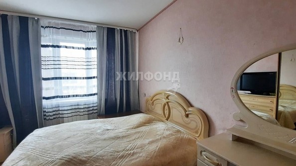 
   Продам 3-комнатную, 63.4 м², Полтавская ул, 47

. Фото 4.