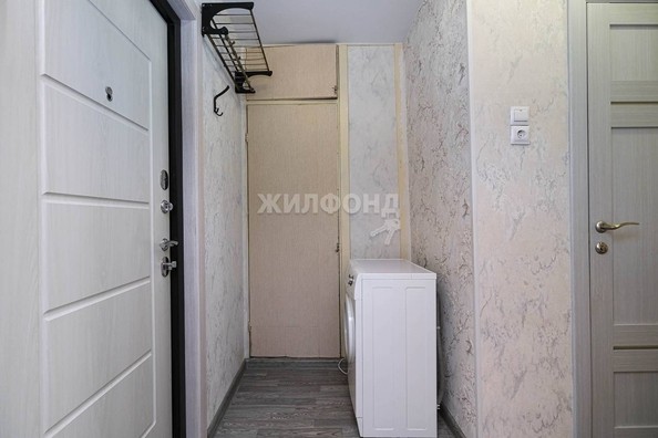 
   Продам 1-комнатную, 29.4 м², Кропоткина ул, 130/3

. Фото 11.