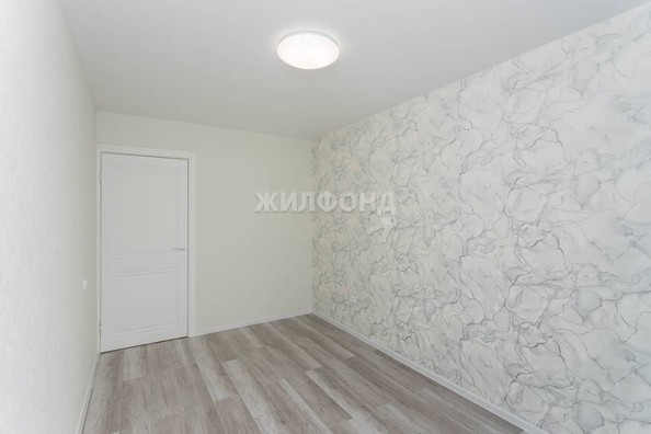 
   Продам 2-комнатную, 42.9 м², Дуси Ковальчук ул, 258

. Фото 7.