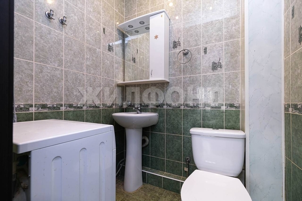 
   Продам 3-комнатную, 107.6 м², Ельцовская ул, 2/3

. Фото 9.