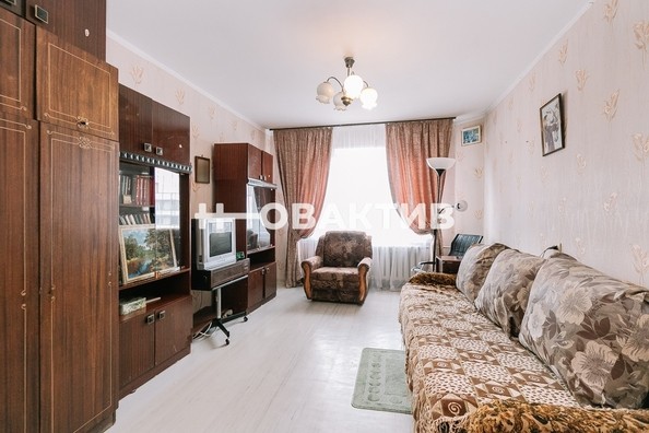 
   Продам 3-комнатную, 63 м², Иванова ул, 28А

. Фото 2.