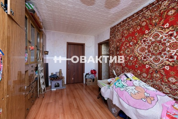 
   Продам 3-комнатную, 61.5 м², Новосибирская ул, 24

. Фото 27.