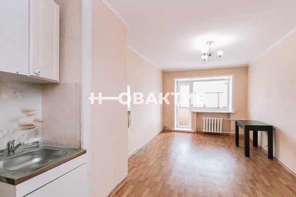 
   Продам комнату, 104.8 м², Пархоменко ул, 14А

. Фото 5.