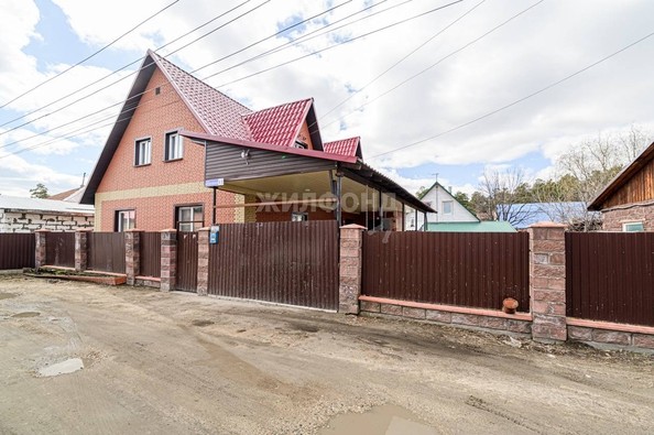 
   Продам дом, 145.8 м², Новосибирск

. Фото 1.