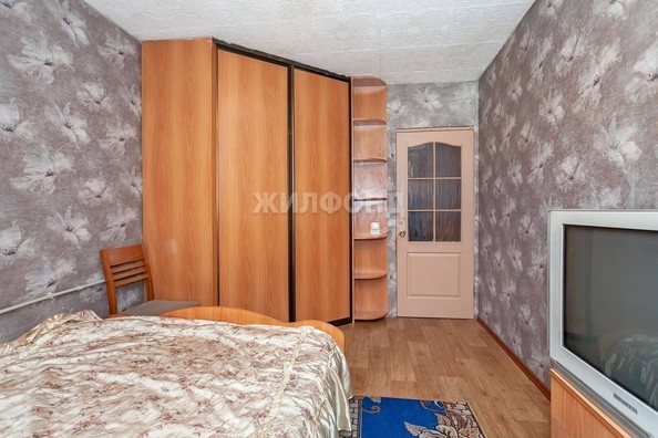 
   Продам 3-комнатную, 67.9 м², Островского ул, 122

. Фото 5.