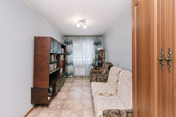 
   Продам 3-комнатную, 58.4 м², Есенина ул, 47

. Фото 5.