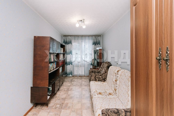 
   Продам 3-комнатную, 58.4 м², Есенина ул, 47

. Фото 3.