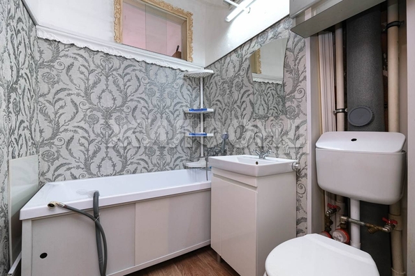 
   Продам 3-комнатную, 52.5 м², Дзержинского пр-кт, 81/1

. Фото 20.