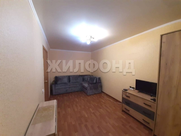
   Продам 1-комнатную, 29.8 м², Маяковского ул, 1/1

. Фото 5.