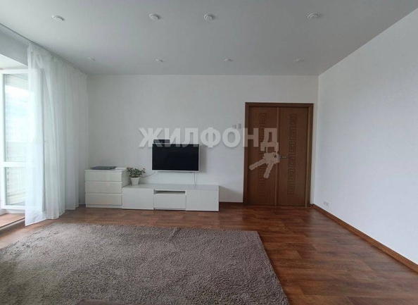 
   Продам 2-комнатную, 72.5 м², Фрунзе ул, 71/1

. Фото 1.