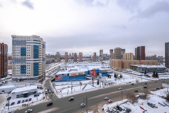 
   Продам 2-комнатную, 72.5 м², Фрунзе ул, 71/1

. Фото 25.