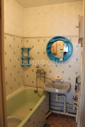 
   Продам 3-комнатную, 57.8 м², Палласа ул, 17

. Фото 14.