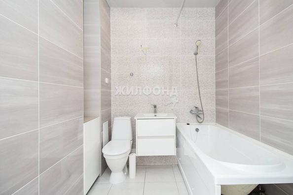 
   Продам 1-комнатную, 37.1 м², Заречная ул, 37

. Фото 2.