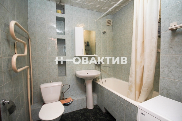 
   Продам 3-комнатную, 76.7 м², Громова ул, 7

. Фото 17.