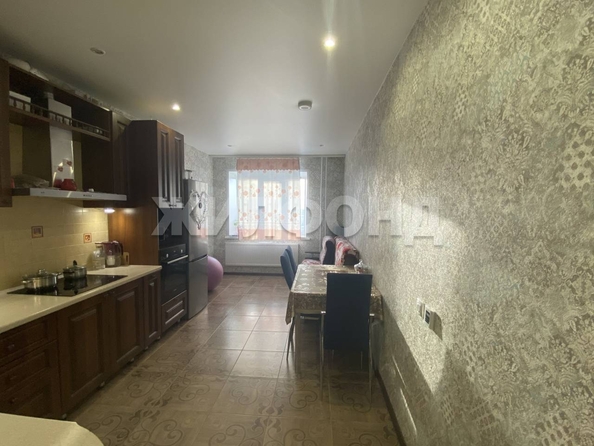 
   Продам 3-комнатную, 84.1 м², Сержанта Коротаева ул, 1

. Фото 4.