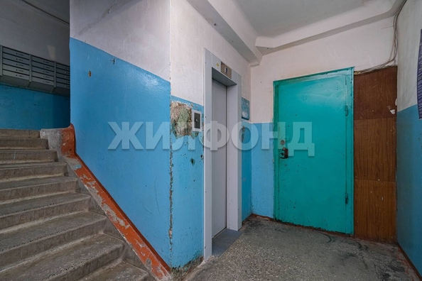 
   Продам 4-комнатную, 80.2 м², В. Высоцкого ул, 5

. Фото 28.