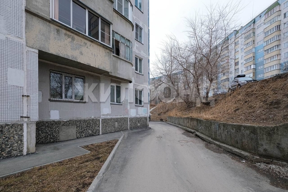 
   Продам 4-комнатную, 80.2 м², В. Высоцкого ул, 5

. Фото 33.
