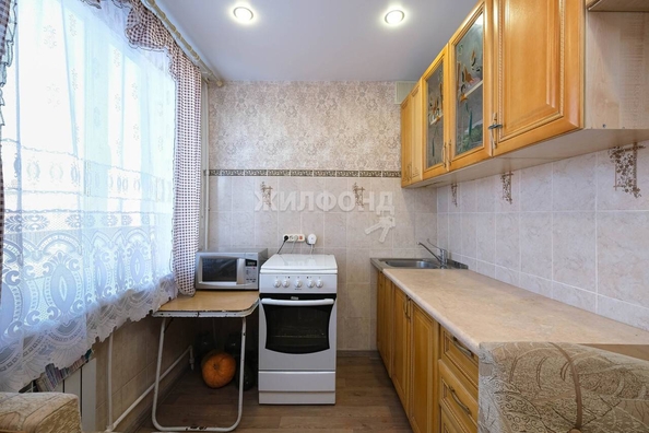 
   Продам 3-комнатную, 57.2 м², Микрорайон тер, 14

. Фото 10.