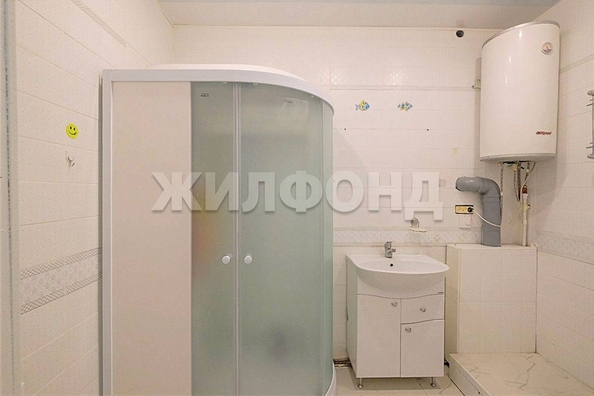 
   Продам дом, 252.8 м², Новосибирск

. Фото 9.
