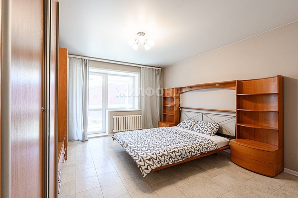 
   Продам дом, 745 м², Ленинское

. Фото 33.