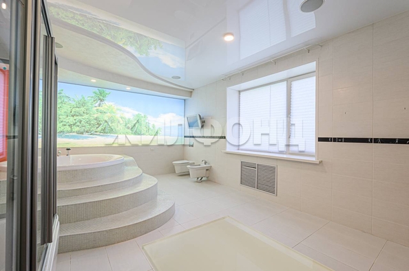 
   Продам дом, 745 м², Ленинское село

. Фото 59.