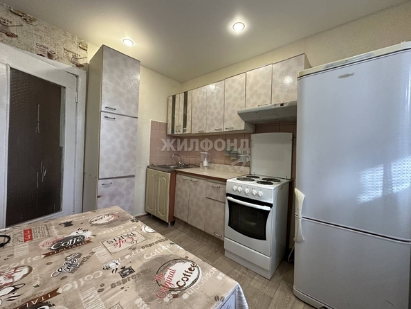 
   Продам 2-комнатную, 48.5 м², Сибирская ул, 49

. Фото 7.