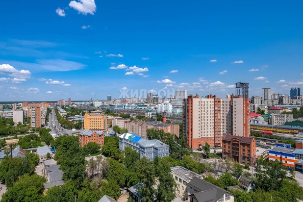 
   Продам 2-комнатную, 42.8 м², Фабричная ул, 65/3

. Фото 22.