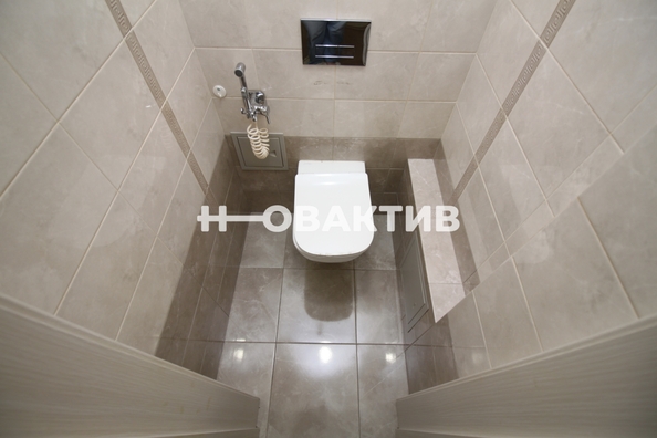 
   Продам 2-комнатную, 59.2 м², Междуреченская ул, 1/2

. Фото 11.