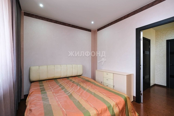 
   Продам дом, 190.4 м², Новосибирск

. Фото 4.