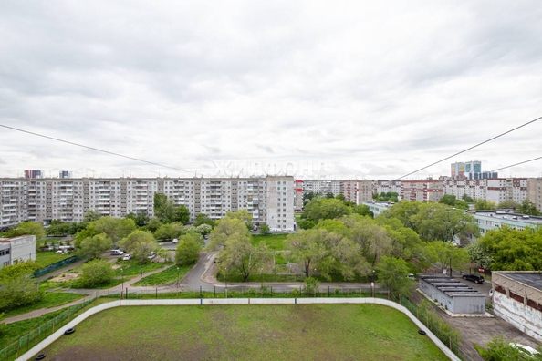 
   Продам 2-комнатную, 43.7 м², 9-й Гвардейской Дивизии ул, 15

. Фото 9.