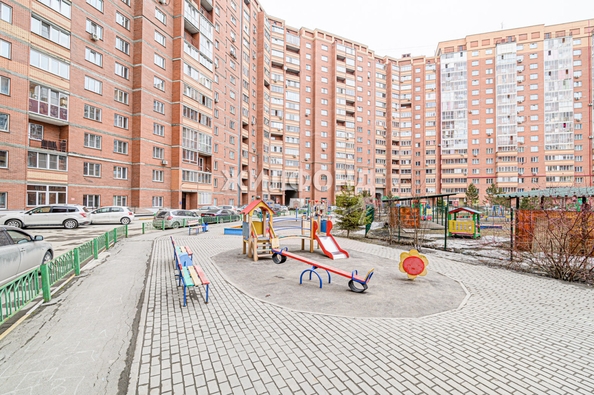 
   Продам 3-комнатную, 81.2 м², Стартовая ул, 1

. Фото 72.