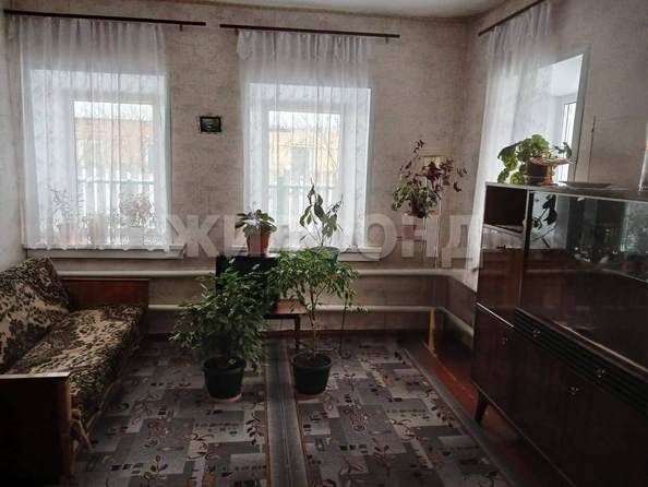 
   Продам дом, 54.4 м², Новосибирск

. Фото 2.
