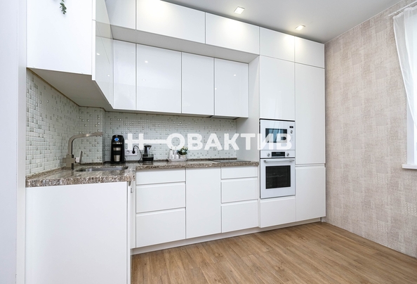 
   Продам 2-комнатную, 57 м², Приморская ул, 5

. Фото 17.