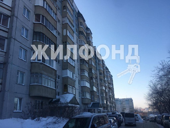 
   Продам 3-комнатную, 61.3 м², Лазурная ул, 14

. Фото 7.