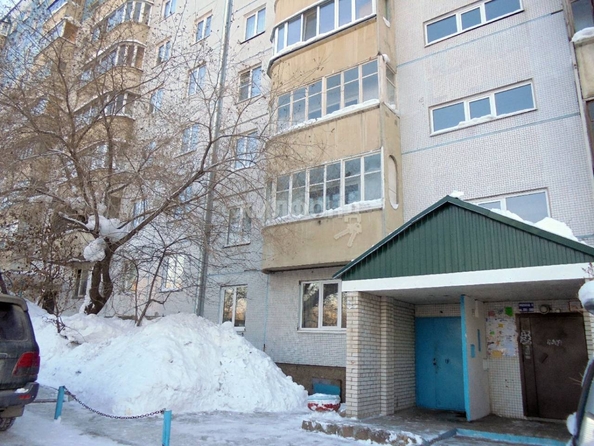 
   Продам 3-комнатную, 61.3 м², Лазурная ул, 14

. Фото 21.