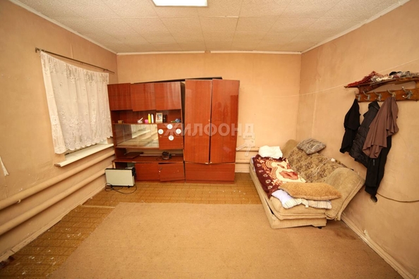 
   Продам дом, 31.6 м², Новосибирск

. Фото 4.