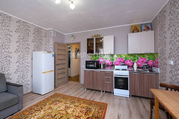 
   Продам 2-комнатную, 50.3 м², Венская ул, 19

. Фото 12.