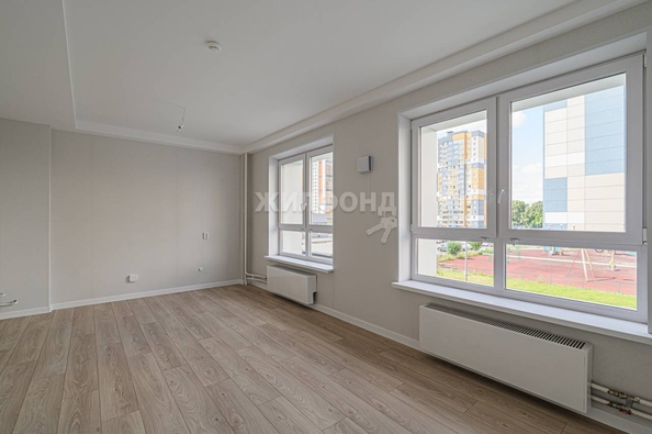 
   Продам 2-комнатную, 55.6 м², Междуреченская ул, 3

. Фото 10.