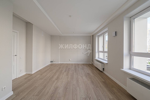 
   Продам 2-комнатную, 55.6 м², Междуреченская ул, 3

. Фото 12.