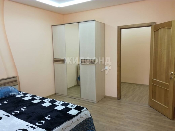 
   Продам 3-комнатную, 75.9 м², Крылова ул, 2

. Фото 3.