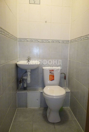 
   Продам 3-комнатную, 75.9 м², Крылова ул, 2

. Фото 10.