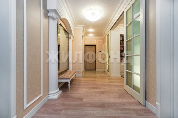 
   Продам 3-комнатную, 90.6 м², Стартовая ул, 1

. Фото 1.