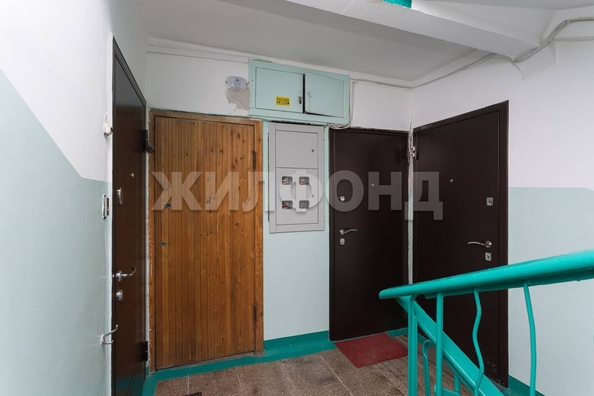 
   Продам 3-комнатную, 59 м², Новогодняя ул, 16

. Фото 17.