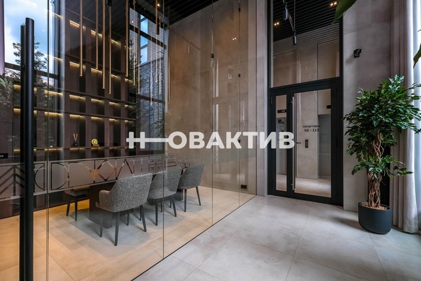 
   Продам 2-комнатную, 55 м², Михаила Перевозчикова ул, 4

. Фото 17.